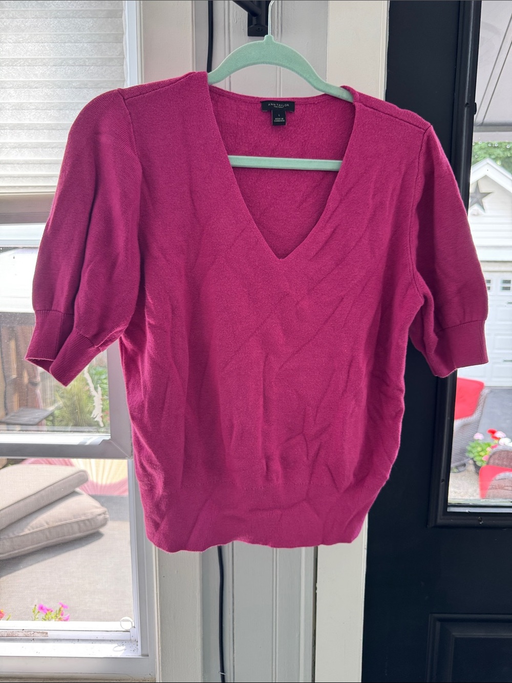Ann Taylor Factory Fuchsia V-Neck Short Sleeve Sweater